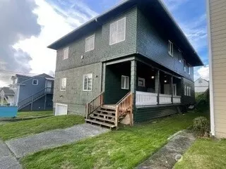 220 W 4th St, Aberdeen, WA 98520