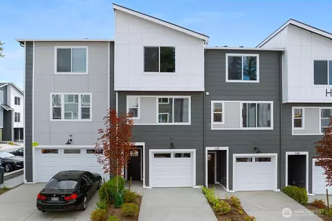 16823 Alder Way #H2, Lynnwood, WA 98037