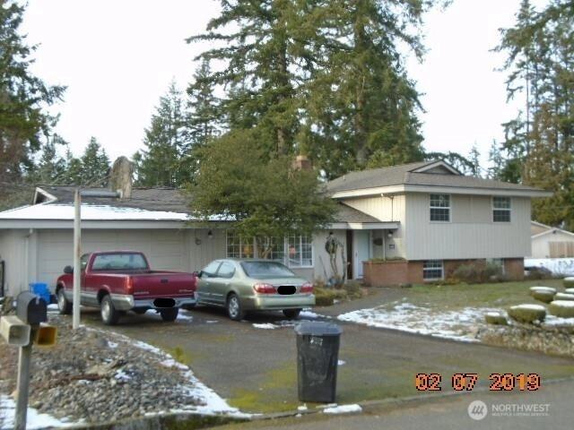 1981 SE Juniper Ct, Port Orchard, WA 98366