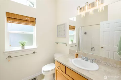 Bath - 652 Fox Hollow Rd, Sequim, WA 98382 photo 3 of 3