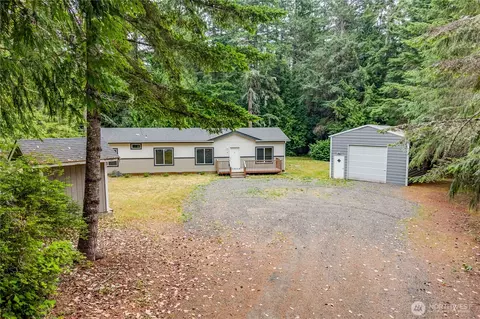 18142 NE Diamond Dr, Poulsbo, WA 98370