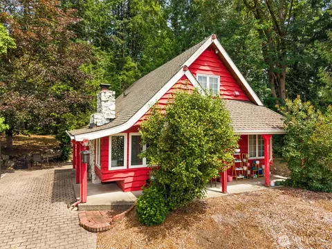 10911 Renton Issaquah Rd SE, Issaquah, WA 98027