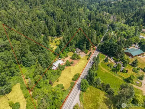 10911 Renton Issaquah Rd SE, Issaquah, WA 98027