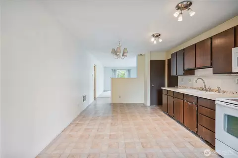 3257 Pine St, Longview, WA 98632 photo 10