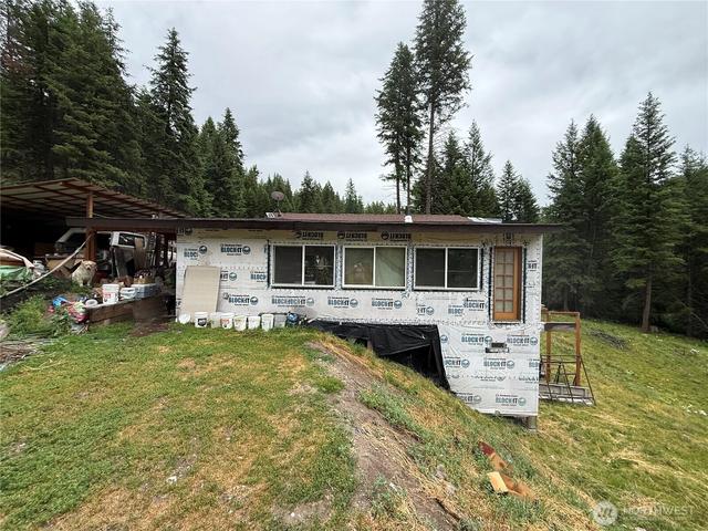 154 W Cougar Creek Rd, Wauconda, WA 98859
