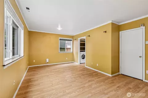 Living - 811 5th Dr, Sultan, WA 98294 photo 5 of 5