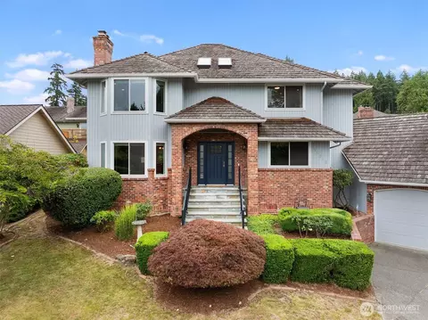 10512 SE 302nd St, Auburn, WA 98092