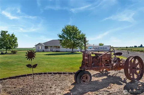 12294 Road 95 NE, Moses Lake, WA 98837