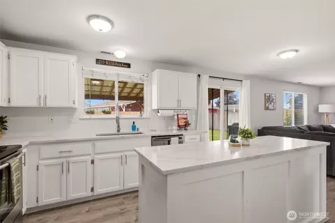 Kitchen - 1104 201st St E, Spanaway, WA 98387 photo 2 of 5