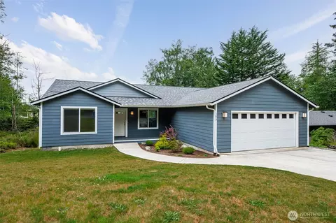 183 Rainier Ln, Port Ludlow, WA 98365