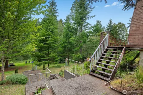 Exterior - 580 Emerald Lake Dr E, Grapeview, WA 98546 photo 7 of 8