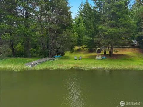 View/Area - 580 Emerald Lake Dr E, Grapeview, WA 98546 photo 2 of 16