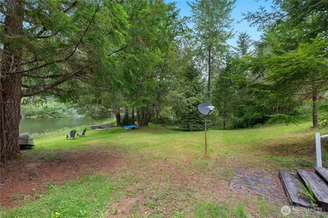Exterior - 580 Emerald Lake Dr E, Grapeview, WA 98546 photo 4 of 8