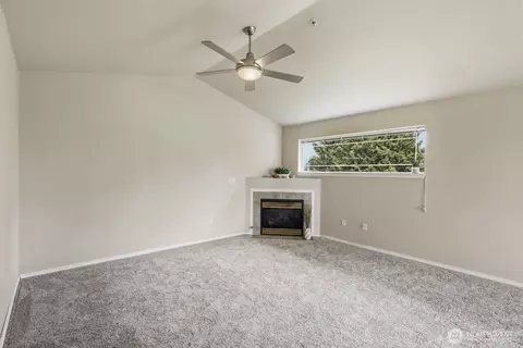 Living - 10025 9th Ave W #C302, Everett, WA 98204 photo 1 of 7