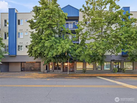 12345 Roosevelt Way NE #310, Seattle, WA 98125