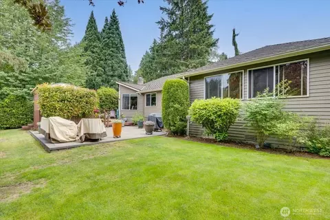 Exterior - 9806 NE 197th St, Bothell, WA 98011 photo 9 of 14