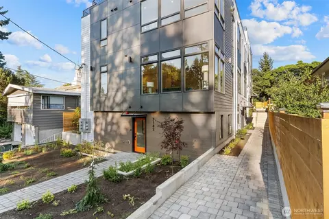 7148 47th Ave SW, Seattle, WA 98136