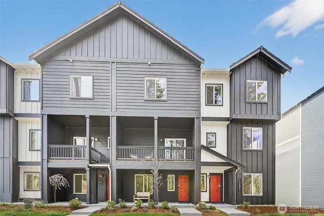 9590 Mineral Ave NW, Silverdale, WA 98383