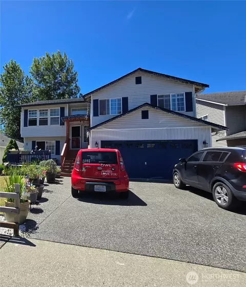 6608 79th Dr NE, Marysville, WA 98270