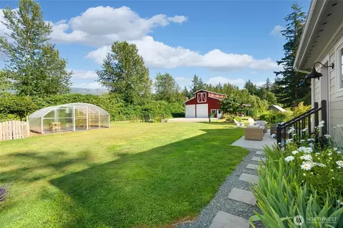 Exterior - 7096 Oat Coles Rd, Everson, WA 98247 photo 4 of 7