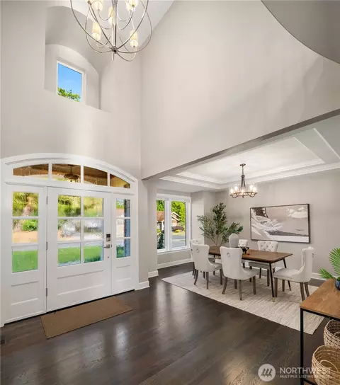 Entry Way - 17655 86th Ave NE, Bothell, WA 98011 photo 2 of 2