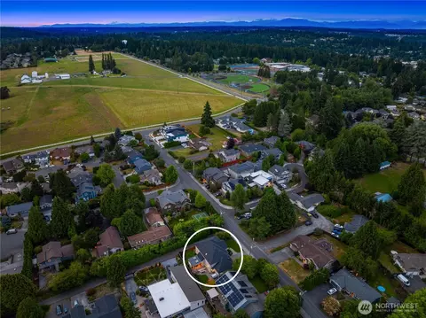 View/Area - 17655 86th Ave NE, Bothell, WA 98011 photo 1 of 2