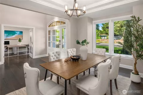 Dining - 17655 86th Ave NE, Bothell, WA 98011 photo 1 of 1