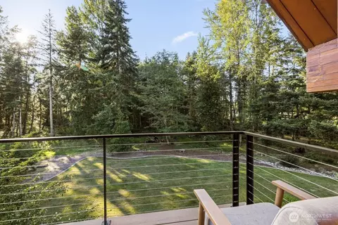 Exterior - 23602 Keating Rd, Orting, WA 98360 photo 8 of 10