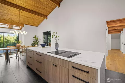 Kitchen - 23602 Keating Rd, Orting, WA 98360 photo 2 of 2