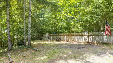 620 N Duckabush Dr W, Hoodsport, WA 98548