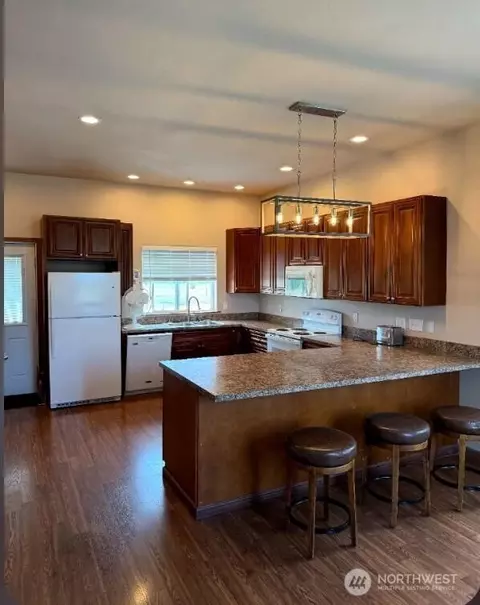 Kitchen - 4926 268th St E, Spanaway, WA 98387 photo 3 of 3