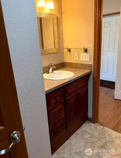 Bath - 4926 268th St E, Spanaway, WA 98387 photo 5 of 6