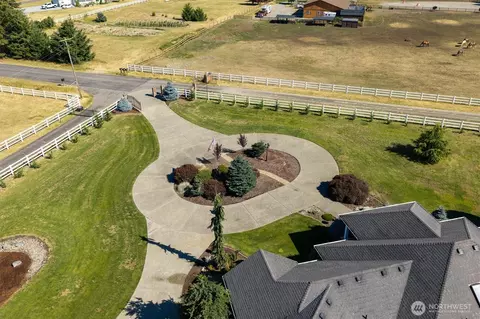 View/Area - 4926 268th St E, Spanaway, WA 98387 photo 1 of 7