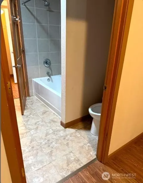 Bath - 4926 268th St E, Spanaway, WA 98387 photo 6 of 6