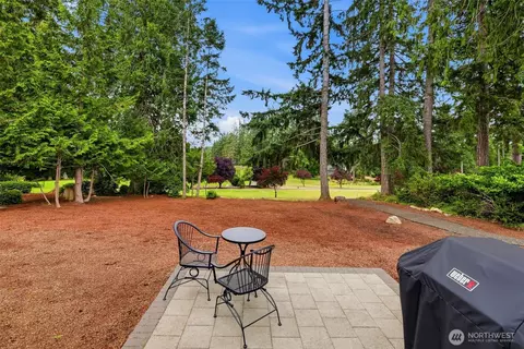 71 E Connemara Way, Shelton, WA 98584