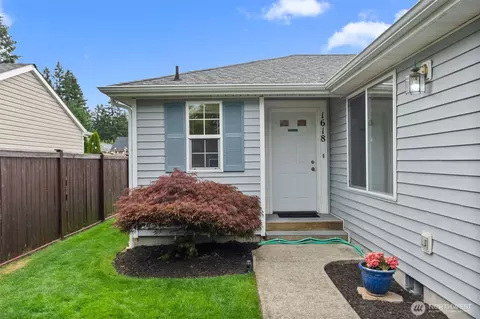 1618 Division St, Olympia, WA 98502