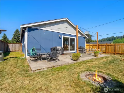 Exterior - 402 Factory St SE, Orting, WA 98360 photo 3 of 5