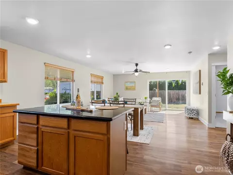 Kitchen - 402 Factory St SE, Orting, WA 98360 photo 4 of 4