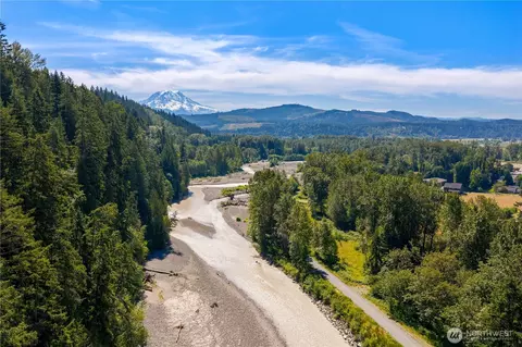 View/Area - 402 Factory St SE, Orting, WA 98360 photo 3 of 3