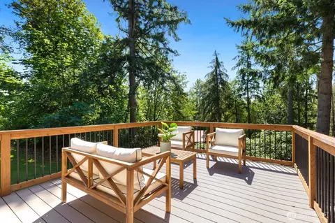 24735 SE Summit Landsburg Rd, Ravensdale, WA 98051