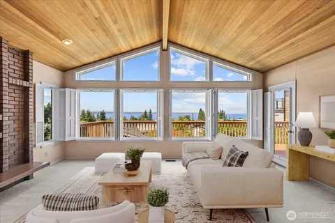 Other - 809 Spruce Pl, Edmonds, WA 98020 photo 1 of 8