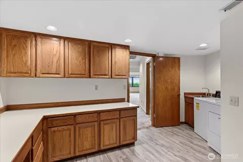 Other - 809 Spruce Pl, Edmonds, WA 98020 photo 7 of 8