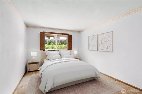 Bedroom - 809 Spruce Pl, Edmonds, WA 98020 photo 4 of 6