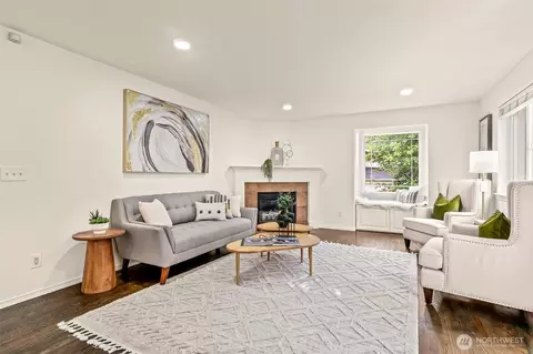 Living - 18121 129th Pl NE, Bothell, WA 98011 photo 4 of 5