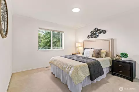 Bedroom - 18121 129th Pl NE, Bothell, WA 98011 photo 5 of 5