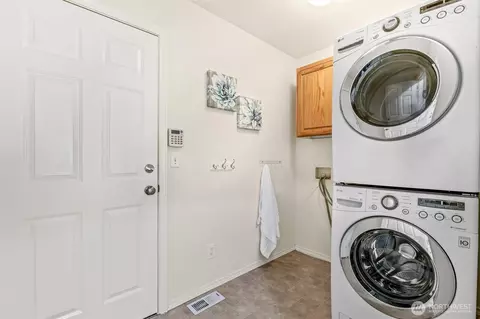 Other - 18121 129th Pl NE, Bothell, WA 98011 photo 4 of 5