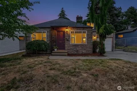 Exterior - 4711 Colby Ave, Everett, WA 98203 photo 6 of 6