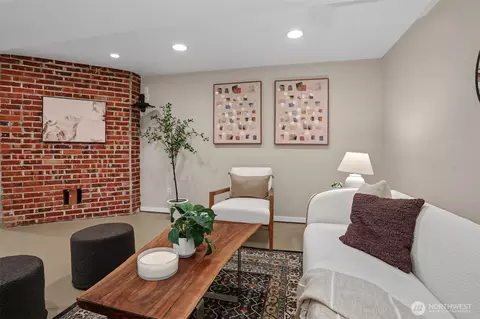 Living - 4711 Colby Ave, Everett, WA 98203 photo 3 of 3