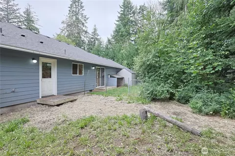 Exterior - 714 Tipsoo Loop S, Rainier, WA 98576 photo 15 of 18
