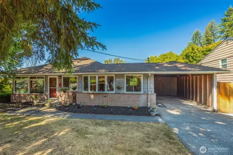 19005 104th Ave NE, Bothell, WA 98011 photo 2